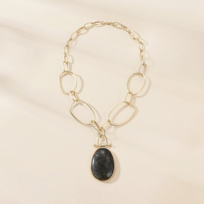 Luxe Oval Pendant Chain Necklace