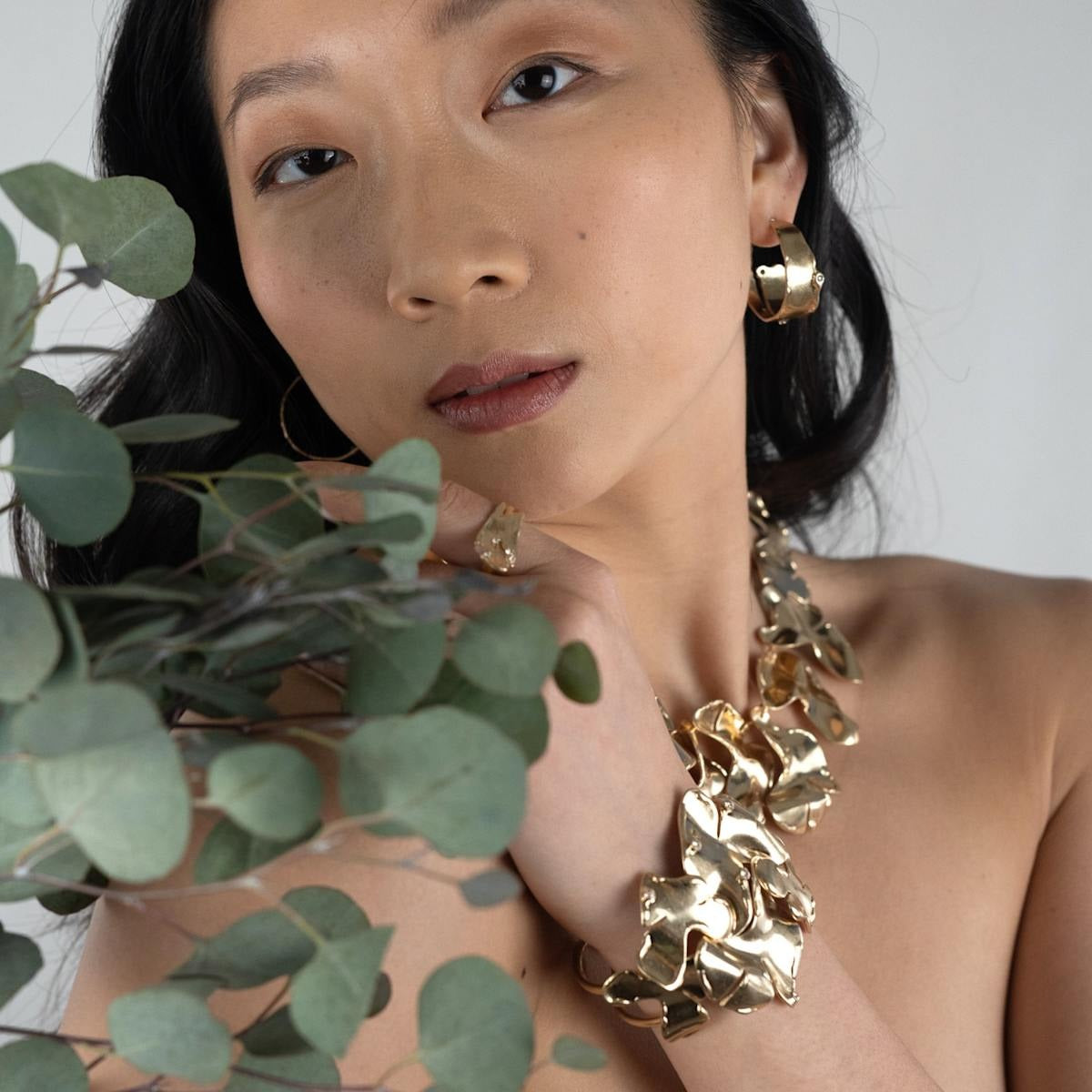 Luxe Ripple Statement Necklace