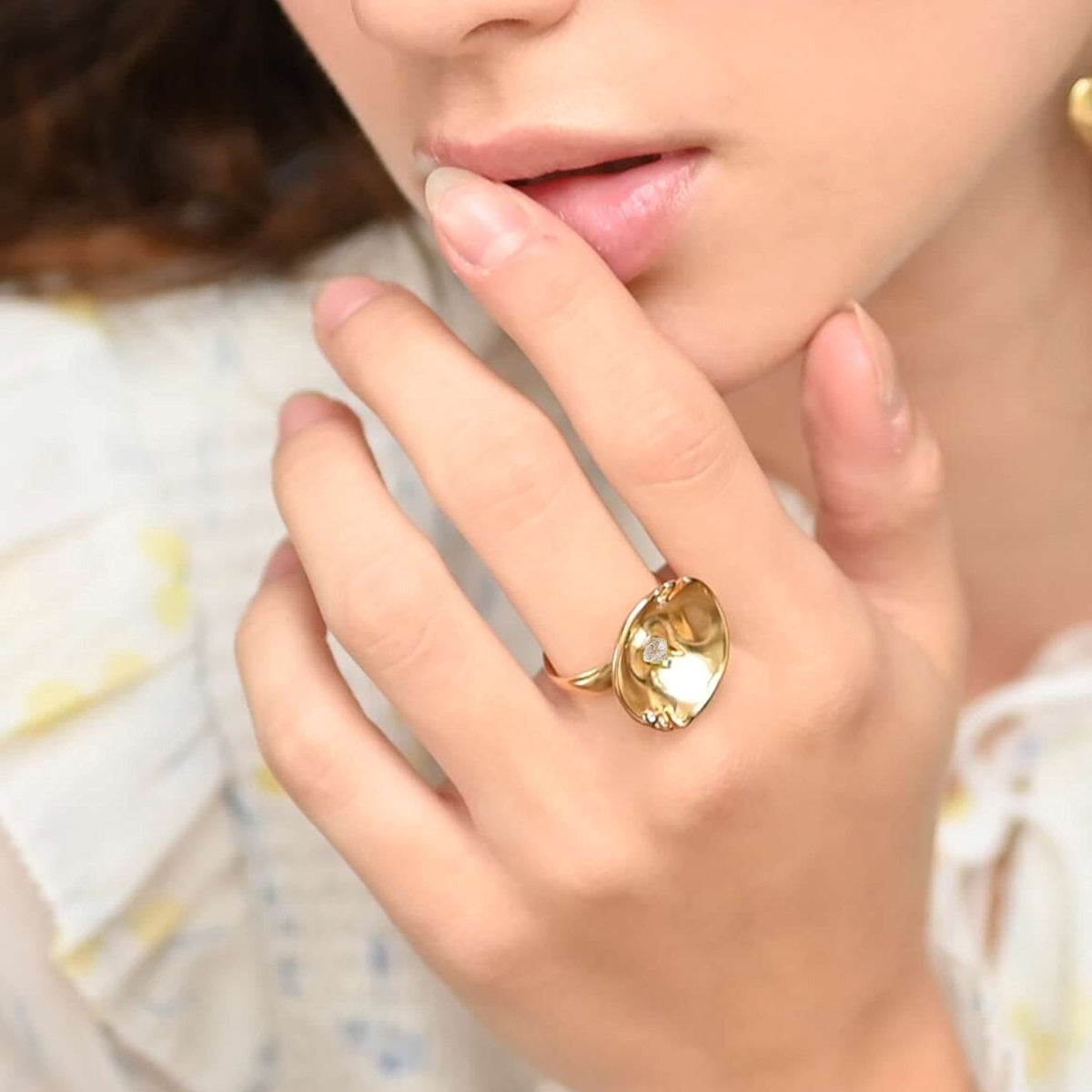 Organic Lily Ring