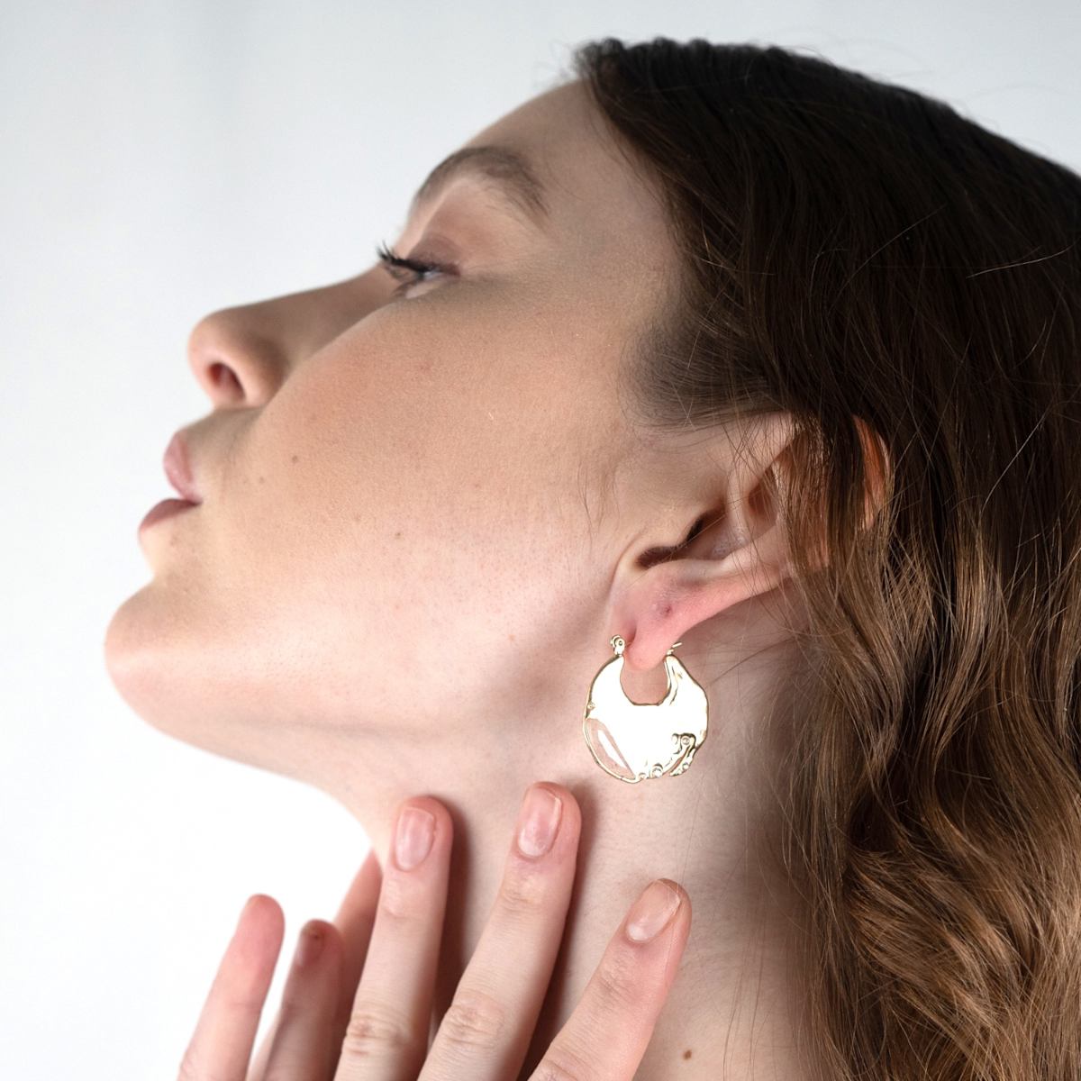Sculptural Gem Huggies