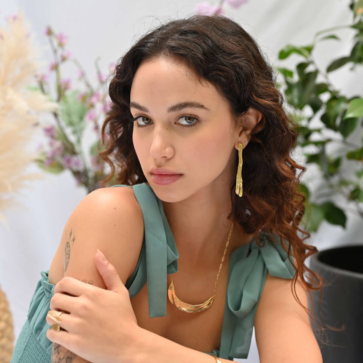 Tidal Arc Necklace